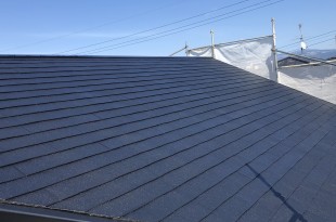 屋根塗装　熊本市中央区帯山　水性屋根フレッシュ仕上げ（板金含む）　の施工後画像