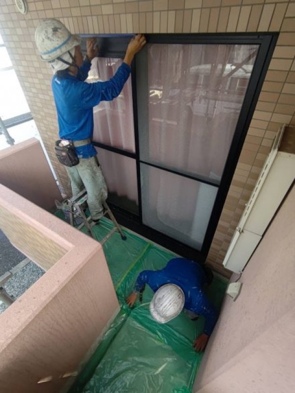 アパート外壁塗装　熊本市東区　ベランダ面養生
