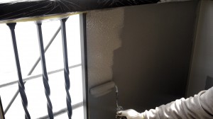 20140321ボナール腰壁中塗り状況