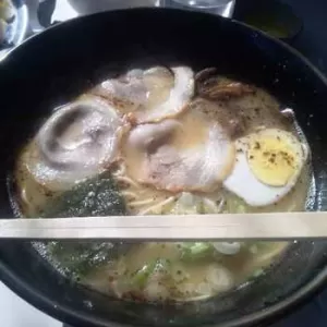 熊本ラーメン　とろく黒亭のサムネイル
