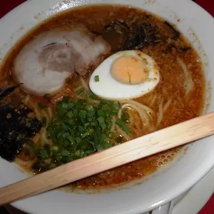 軒々ラーメンで熊本ラーメンを喰らう～熊本益城～のサムネイル
