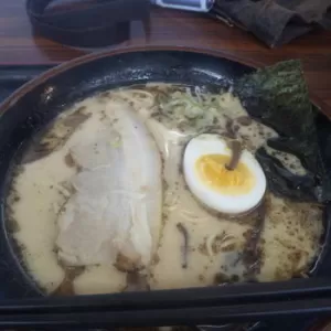 熊本 山ちゃんラーメンのサムネイル