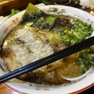 ろくとん軒　ラーメン（坪井六丁目）のサムネイル