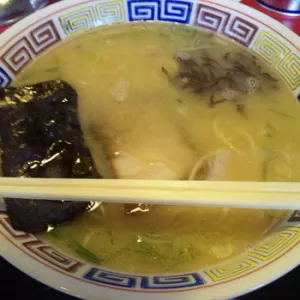 れいとん軒　玉名ラーメンのサムネイル