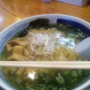 熊本　塩ラーメンのサムネイル
