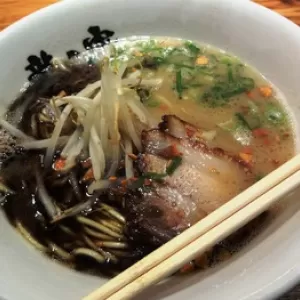龍の家　ワシントン通り店で熊本ラーメンを喰らう♪のサムネイル