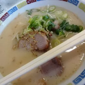 一輝亭　大分にある博多ラーメン屋のサムネイル