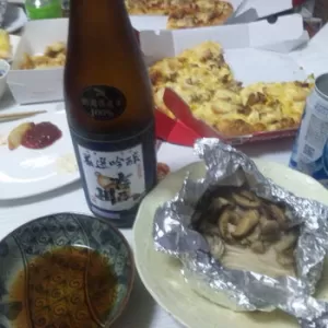 居酒屋毛虫～ピザ＆ホイル焼～日本酒のサムネイル