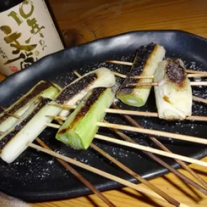 晩酌～焼ネギ～球磨焼酎　10年物　文蔵のサムネイル
