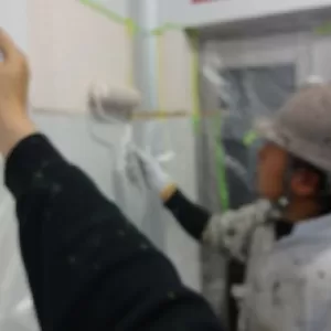 液晶なしでもいけるはず～デジカメ～無念・・・・（塗装作業）のサムネイル