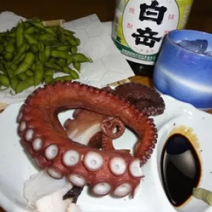 子猿の枝豆とタコで晩酌♪のサムネイル