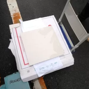 早朝まだまだ飲み屋街は賑わってるのね・。。・熊本・。・のサムネイル