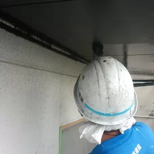 熊本県荒尾市万田住宅塗装工事・軒天井塗装のサムネイル