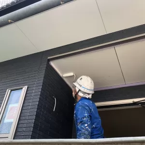 熊本県阿蘇郡西原村新築軒塗装工事・軒天井塗装のサムネイル