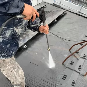 熊本市東区保田窪屋根塗装工事・高圧水洗浄のサムネイル