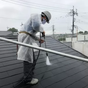 熊本市北区屋根塗装工事・高圧水洗浄のサムネイル