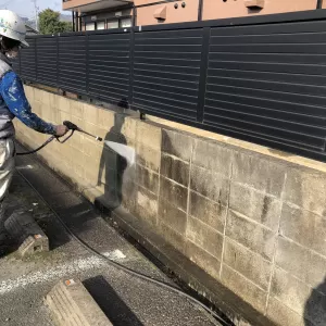 熊本市北区・外壁塗装工事（高圧水洗浄）のサムネイル
