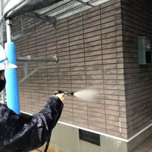 熊本県宇城市・外壁塗装（塗装前高圧洗浄）のサムネイル