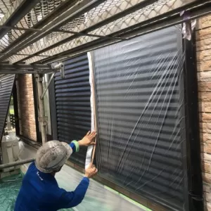 熊本市北区植木･1Ｆ西、南面養生及び軒天井塗装完了！のサムネイル