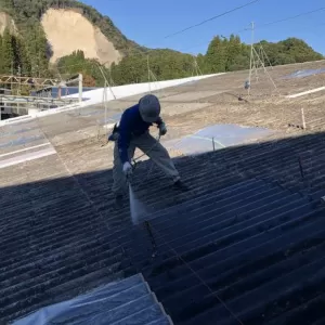 鹿児島県霧島市･工場屋根下塗り（浸透性エポキシプライマー）完了！のサムネイル