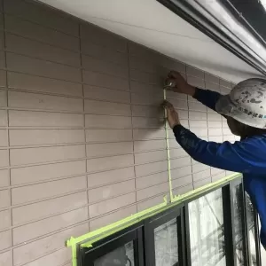 北区アパート  ベランダ外壁上塗り完了！のサムネイル