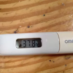 やば！陰性だったけど熱が引かない🥲のサムネイル