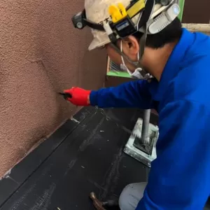 外壁のクラックや浮き　要注意！ 動画で紹介　のサムネイル