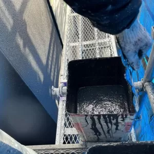 弟子日記　吹付塗装材料を運ぶの巻💦のサムネイル