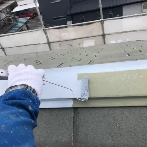 板金塗装　熊本市東区　屋根板金等ケレン、錆止めのサムネイル