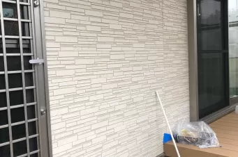 外壁塗装　熊本市北区　弱溶剤２液型フッ素クリヤー仕上げ Before画像