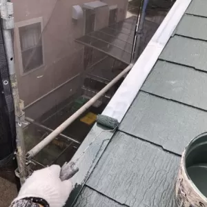 ベランダ土間塗装　熊本市北区　上塗り１回目完了　/　屋根塗装　熊本県菊陽町　下屋根板金中塗りのサムネイル