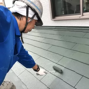 下屋根塗装　熊本県菊陽町　上塗り完了　/ 　ベランダ土間塗装　熊本市北区　土間塗装工事完了のサムネイル