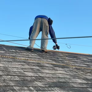 熊本市北区四方寄町　ｽﾚｰﾄ屋根（コロニアル）修繕工事・外壁コーキング工事のサムネイル