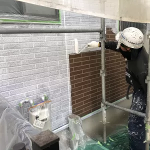 （夜間）宇城店舗最終仕上げ　（日中）帯山外壁セラミシリコン中塗り　その他のサムネイル