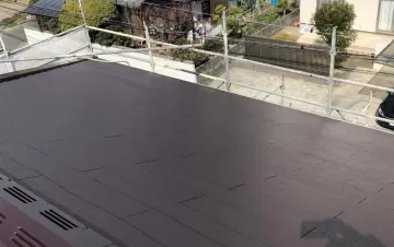 屋根塗装　熊本市北区　屋根ヤネフレッシュシリコン（ココナッツブラウン）仕上げ After画像