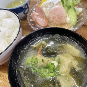 母の朝ごはんのサムネイル