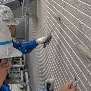 外壁塗装　熊本市南区御幸笛田　外壁上塗り及び付帯部塗装のサムネイル