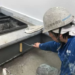 屋上防水　熊本市中央区中央街　立ち上がりメッシュ貼りのサムネイル