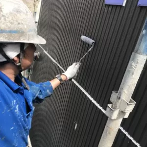 外壁塗装　熊本市北区新地　下塗り（ダイナミックシーラーマイルド使用）のサムネイル