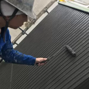 住宅塗装　熊本市北区新地　色付け壁上塗りのサムネイル