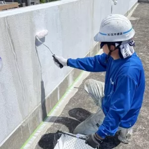 外壁塗装　熊本市中央区神水　屋上腰壁下塗りのサムネイル