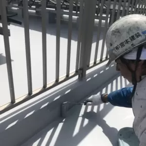 屋上防水　熊本市東区佐土原　保護塗料上塗りのサムネイル