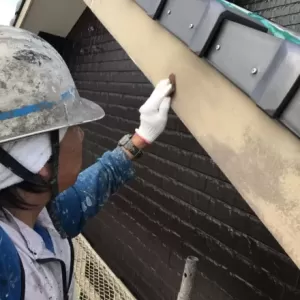 付帯部塗装　熊本市北区龍田　破風ケレン、中塗りのサムネイル
