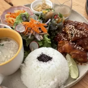 休日美味しい物を食べよう会　アユンテラス　菊陽町のサムネイル