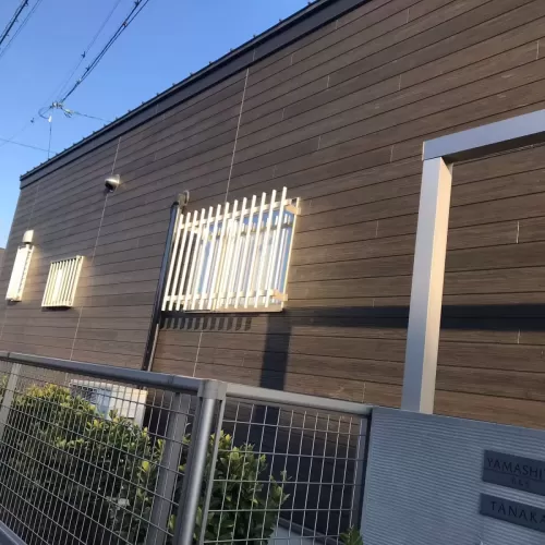外壁シーリング　熊本県上益城郡　外壁シーリング　ペンギンシール2570にて打ち替えのサムネイル